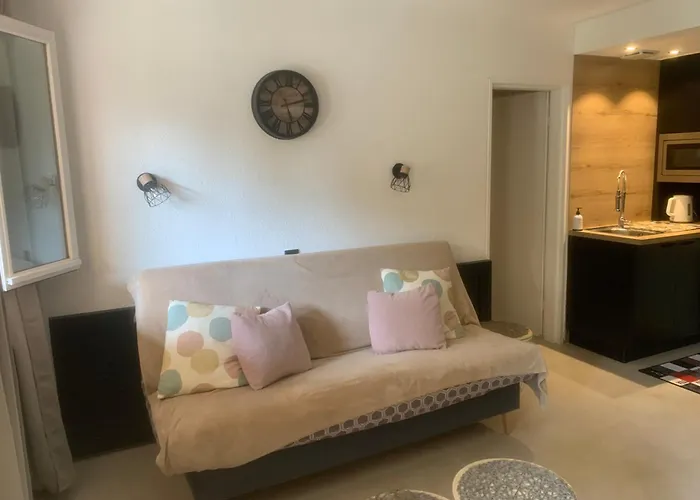 Lejlighed Cote Jardin - Wifi Saint-Raphaël